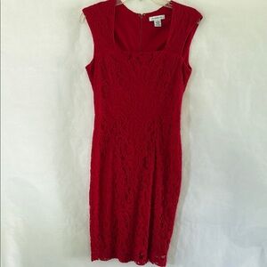 Elegant Liz Claiborne Fitted Red Lace Cocktail Dress Size 4